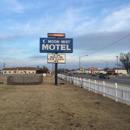 Moon Mist Motel Meade エクステリア 写真